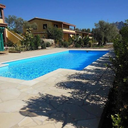 Appartamento In Splendido E Riservato Villaggio, Marina Di Tertenìa Exteriör bild